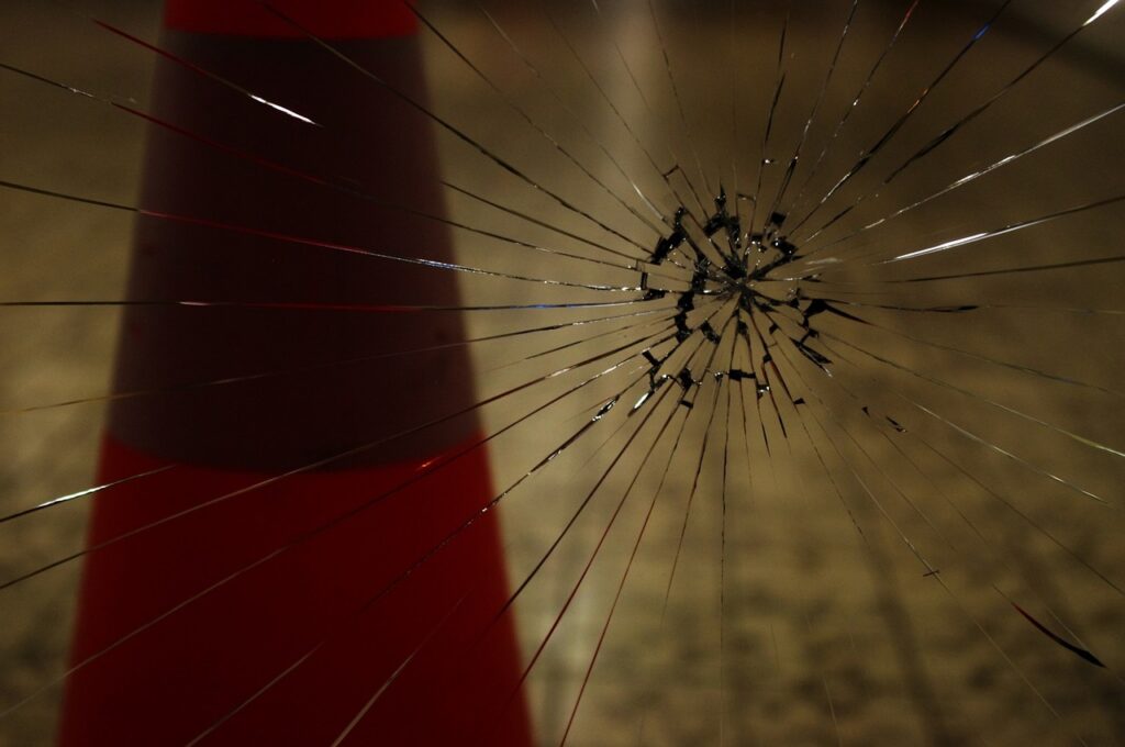 glass, window, shattered, crack, damage, destroy, cracked, damaged, broken, destruction, vandalism, accident, crushed, brown window, brown glass, brown glasses